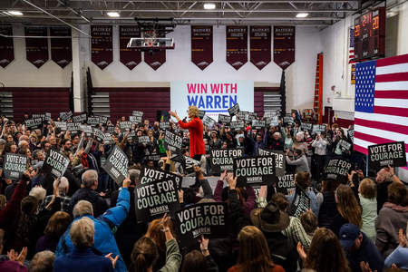 Sen. Elizabeth Warren (D-Mass.) speaks during a town hall event in Lebanon, N.H. on Feb. 9, 2020.